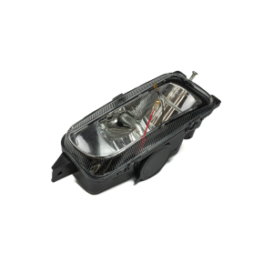 Neblinero Derecho Truck Star para Actros: Modelos 1832 L, 1835 LS, 1836 L, 1841 LS, 1844 LS, 1850 LS, 2532 L/NR, 2536 L/NR, 2544, 2546, 2636 LS, 3351 AK, 4141 K, 4144 AK, 4146 K, 4148 K, 4151 AK, 4855 AK